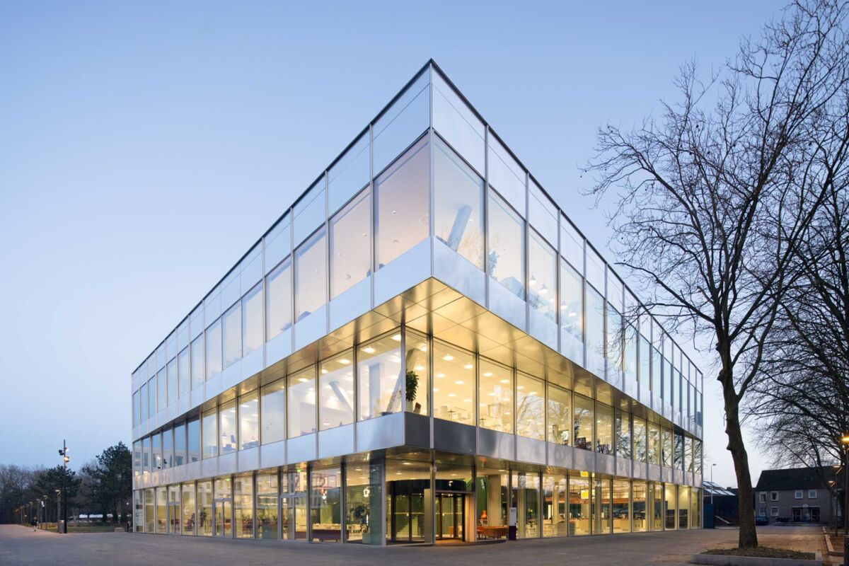 DSC08412_nocontainer